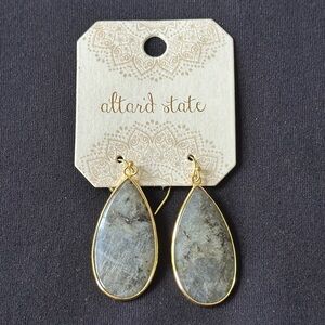 Altar’d State Green Gray Marble neutral  pierced earrings nwt gold edge pretty